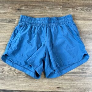 REI Co-Op Active Pursuits Shorts 4.5” Womens Small Blue Lined Lightweight Pocket